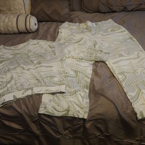 Lounge Set by Secret Treasures